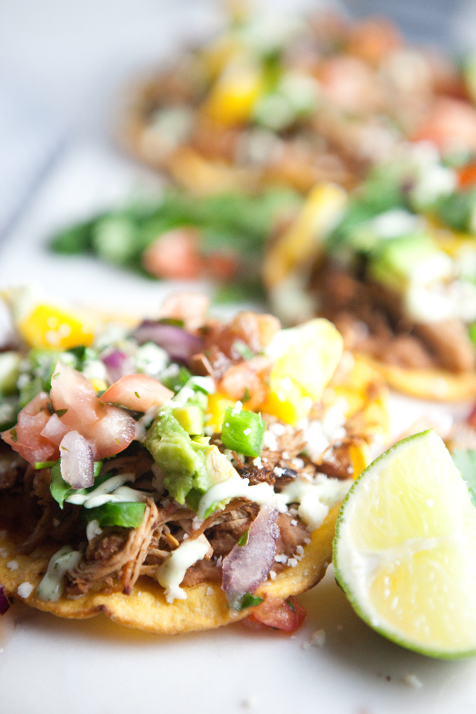 Salsa Verde Carnitas on Tostadas- macro friendly and so delicious! www.lillieeatsandtells.com