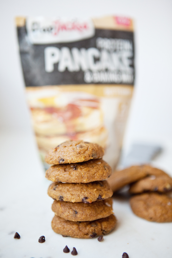 Macro Friendly Pumpkin Chocolate Chip Cookie www.lillieeatsandtells.com