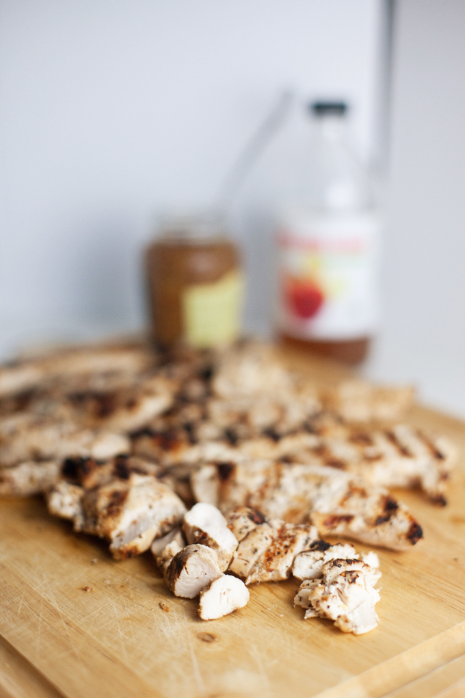 Apple Cider Honey Dijon Grilled Chicken Tenderloins www.lillieeatsandtells.com