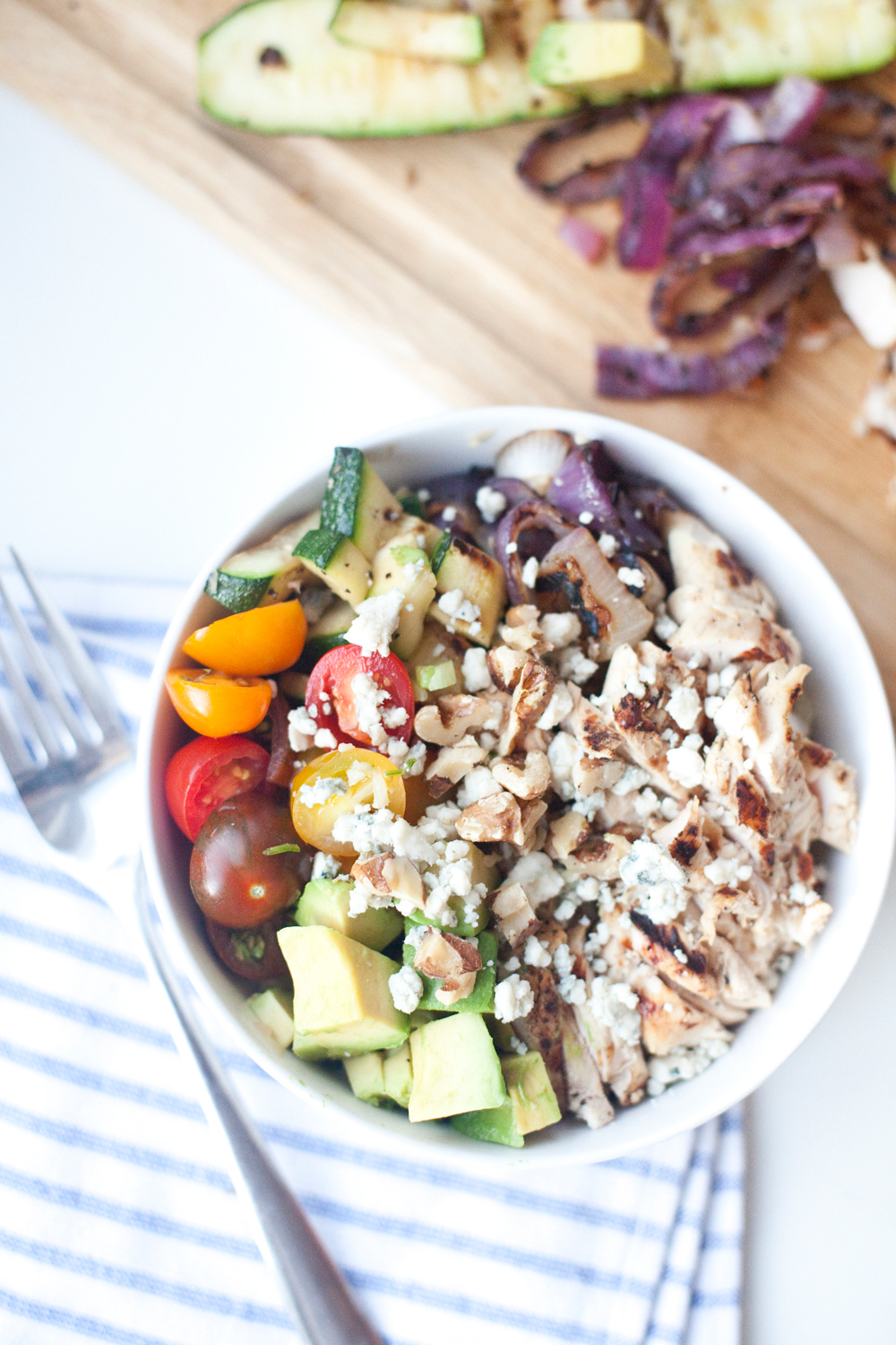 Macro- friendly rainbow bowl with roasted veggies and blue cheese www.lillieeatsandtells.com