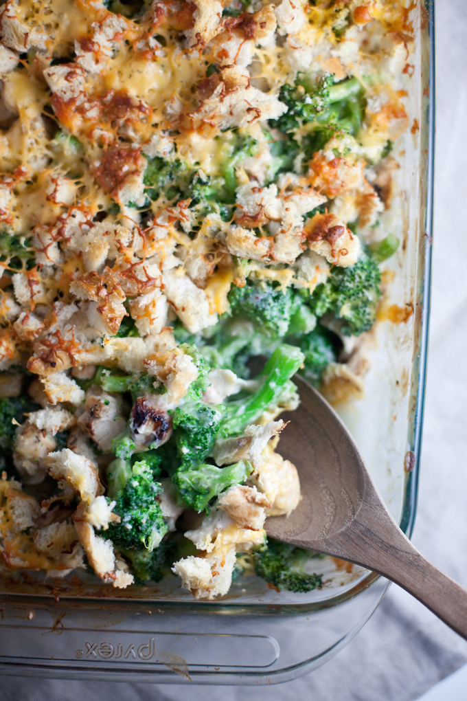 Skinny Chicken Divan with Cauliflower Cream Sauce www.lillieeatsandtells.com