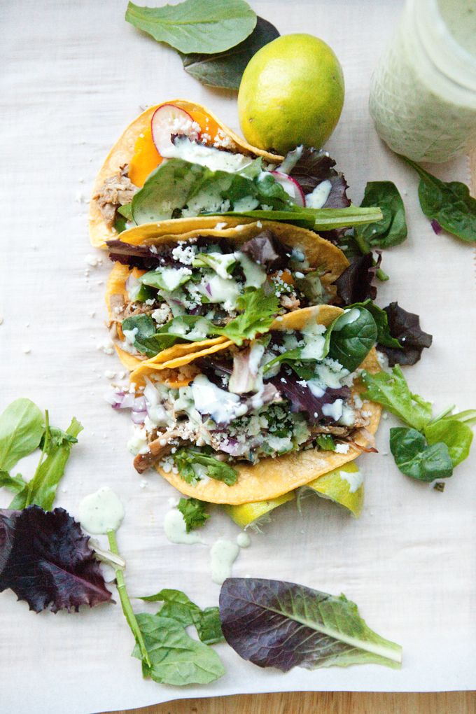 Delicious Skinny Crispy Carnitas Tacos with Cilantro Lime Ranch www.lillieeatsandtells.com