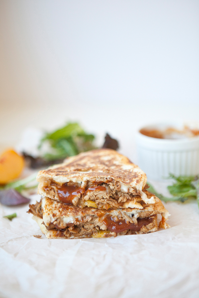 BBQ Pulled Pork Grilled Cheese www.lillieeatsandtells.com
