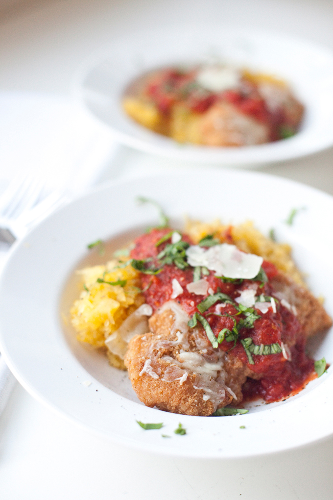 Super quick chicken parmesan on spaghetti squash www.lillieeatsandtells.com