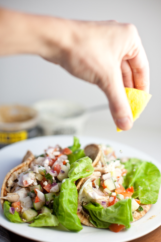 chicken greek pitas www.lillieeatsandtells.com