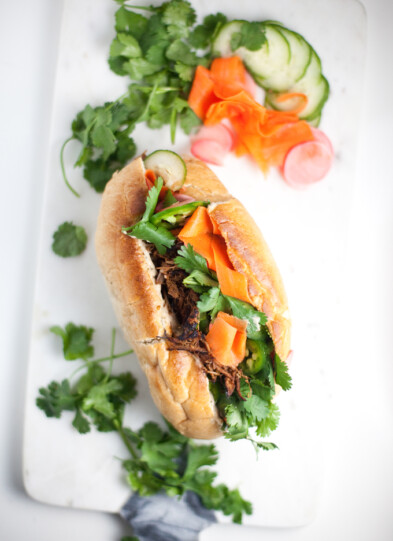 Lightened up Banh Mi Sandwich #macrofriendly #skinnyrecipes #weightwatchers #healthy #banhmi www.lillieeatsandtells.com #skinny #macrofriendly #healthy #banhmi #instantpot