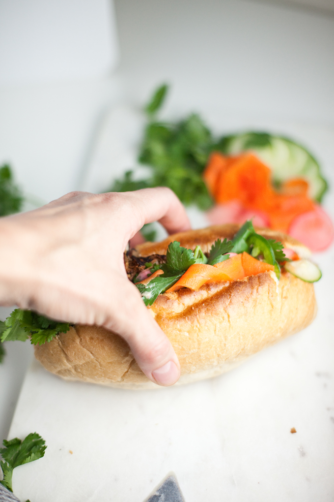 Lightened up Banh Mi Sandwich #macrofriendly #skinnyrecipes #weightwatchers #healthy #banhmi www.lillieeatsandtells.com