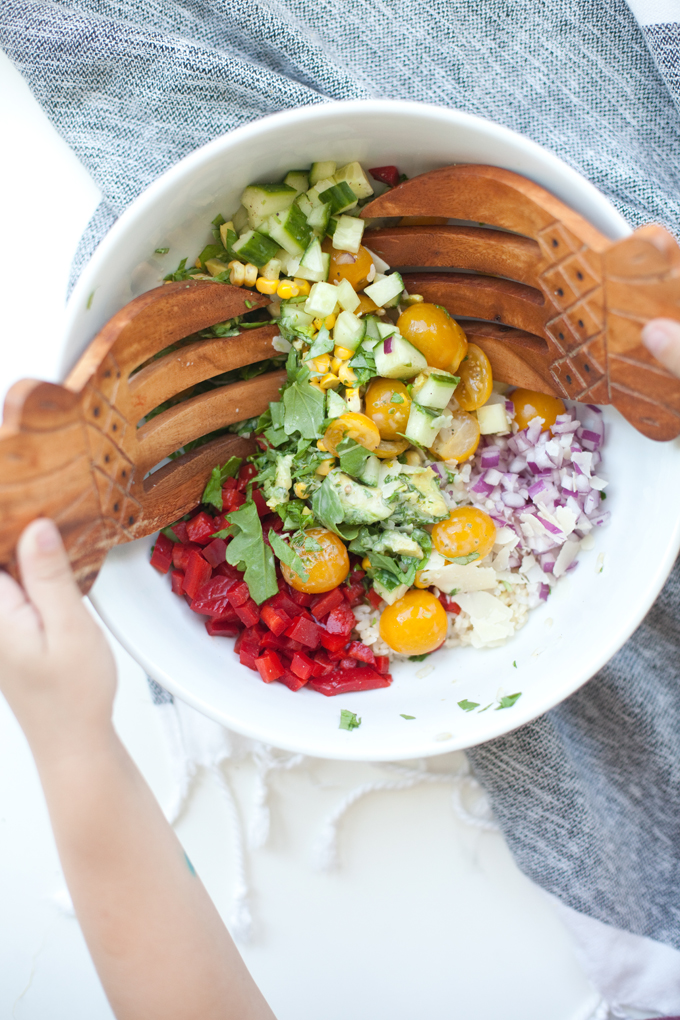 Summer Chopped Salad #macrofriendly #light #healthy www.lillieeatsandtells.com