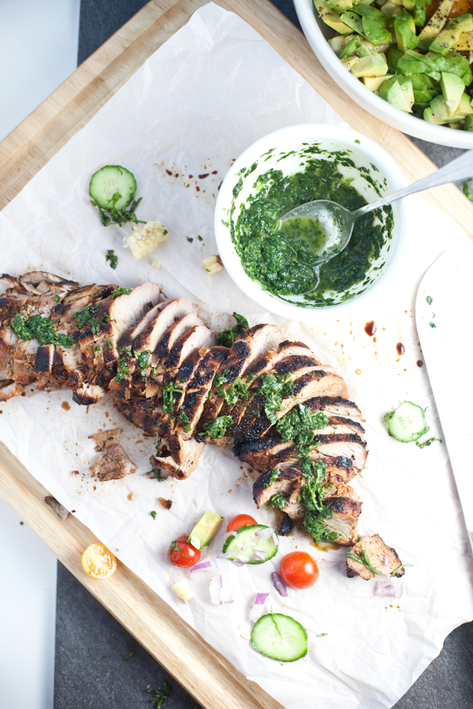 Brown Sugar Garlic crusted Pork Tenderloin #macrofriendly #healthy #light #skinny www.lillieeatsandtells.com