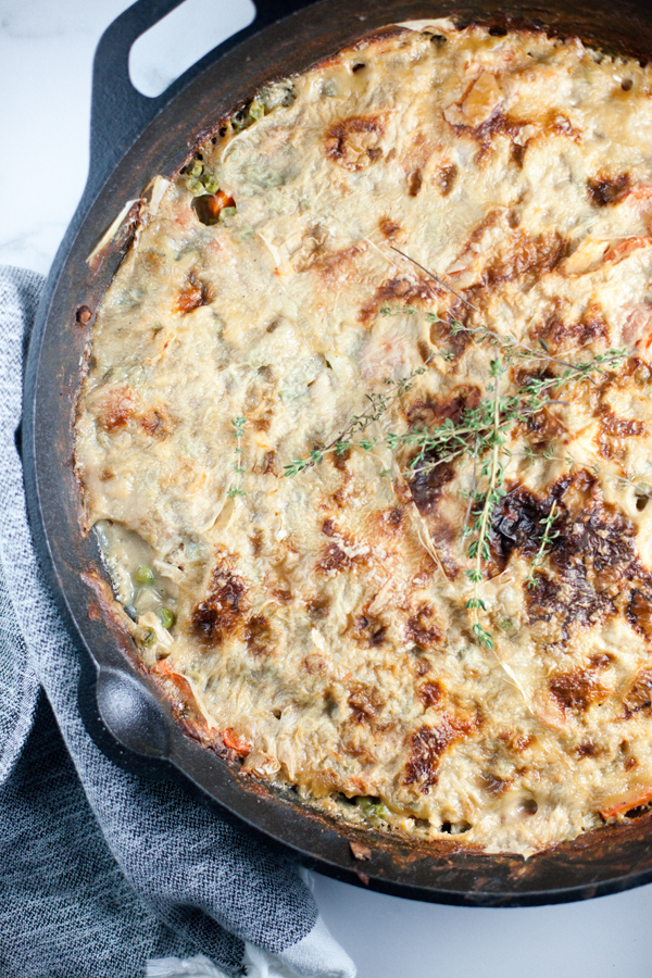 This soup has all the great flavors of chicken pot pie. www.lillieeatsandtells.com