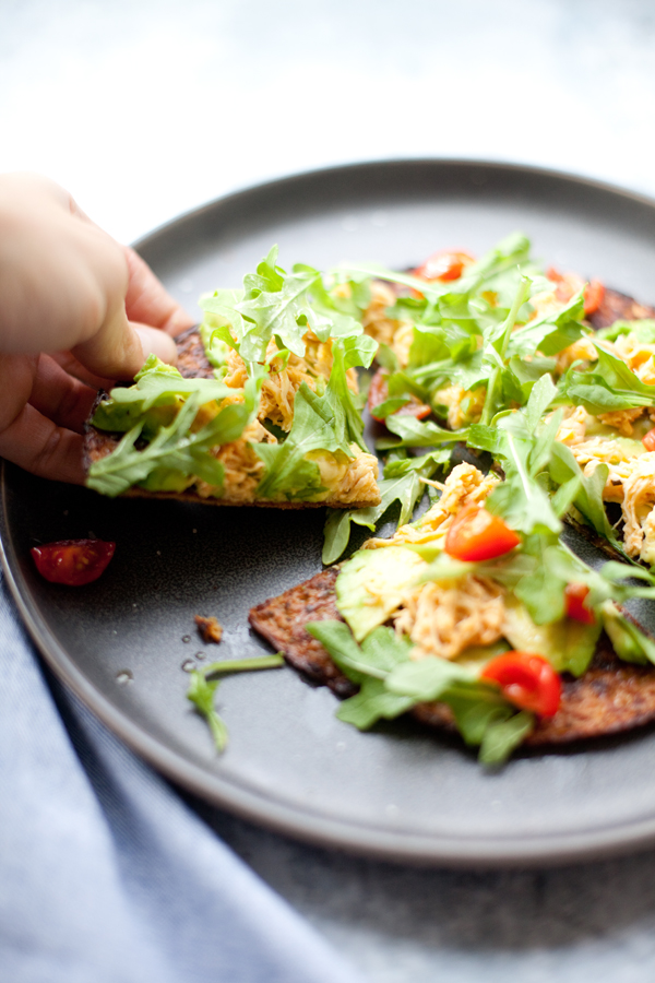 This buffalo chicken pizza is so yummy and just beautiful to even look at! www.lillieeatsandtells.com