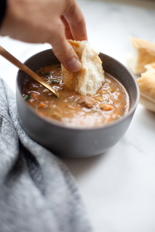 Try my instant pot soup with a roll or fresh baked piece of bread. www.lillieeatsandtells.com