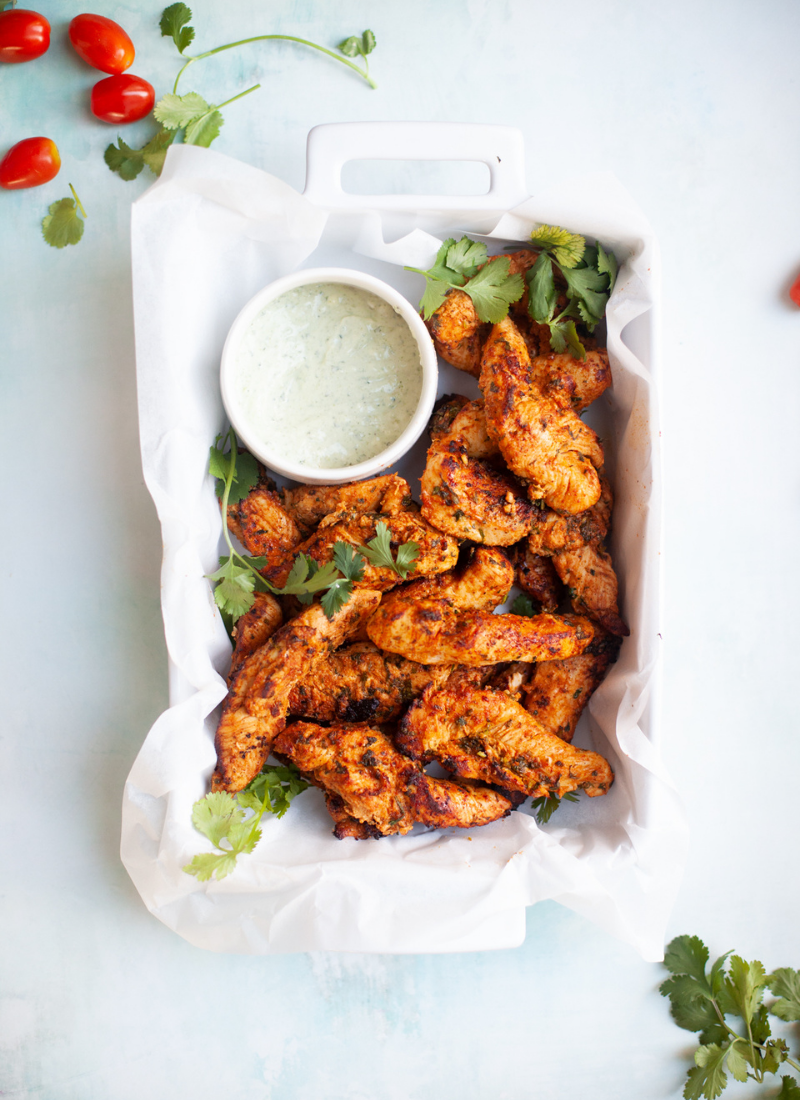 This cilantro lime chicken is the perfect mix of smoky and spicy. www.lillieeatsandtells.com