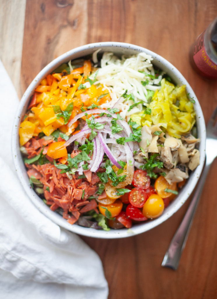 This zesty italian salad is so fun and delicious www.lillieeatsandtells.com