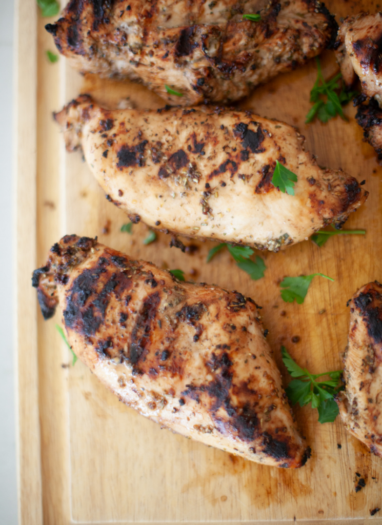 Feed a crowd with this macro friendly balsamic herb grilled chicken. www.lillieeatsandtells.com