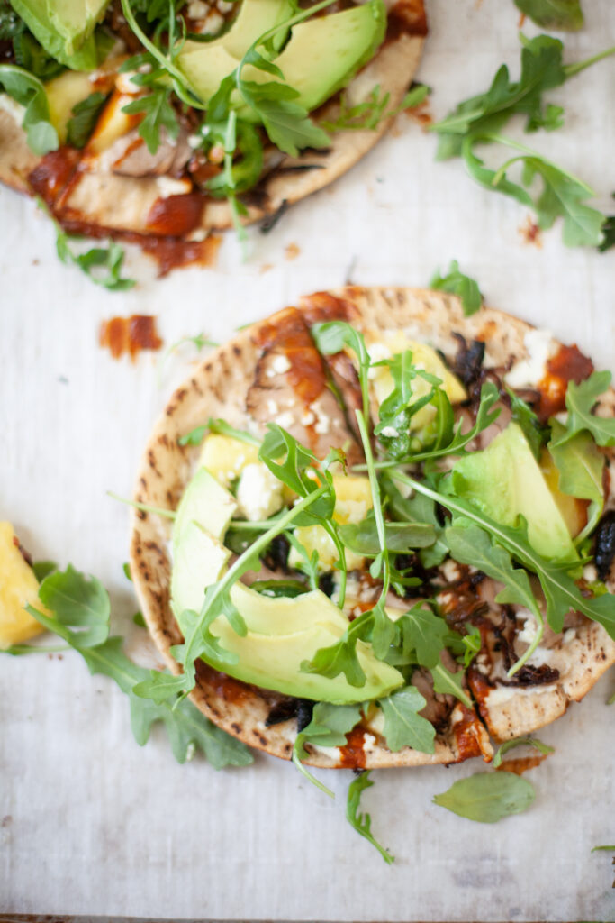 flatbread and toppings, all macro-friendly. www.lillieeatsandtells.com