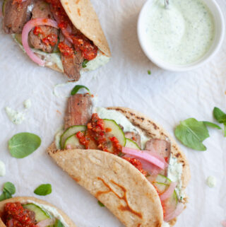 www.lillieeatsandtells.com recipe for steak pitas