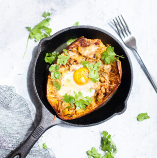 www.lillieeatsandtells.com recipe for pulled pork spaghetti squash boats with a fried egg