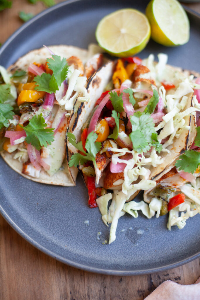 easy and macro friendly air fried fish tacos by www.lillieeatsandtells.com