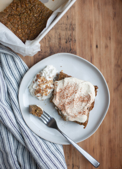 Pumpkin Pie Baked Protein Oat Bars by www.lillieeatsandtellscom.bigscoots-staging.com