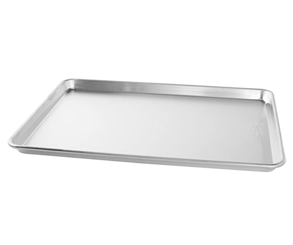 If you love cookies, you need a giant cookie sheet! www.lillieeatsandtells.com