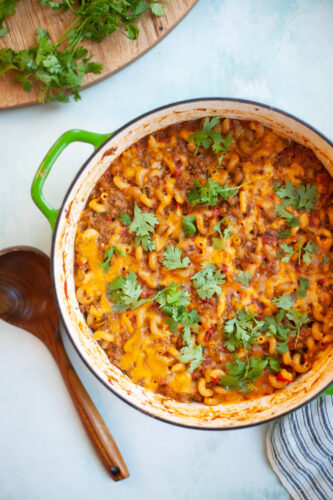 easy lean chili mac recipe by www.lillieeatsandtellscom.bigscoots-staging.com