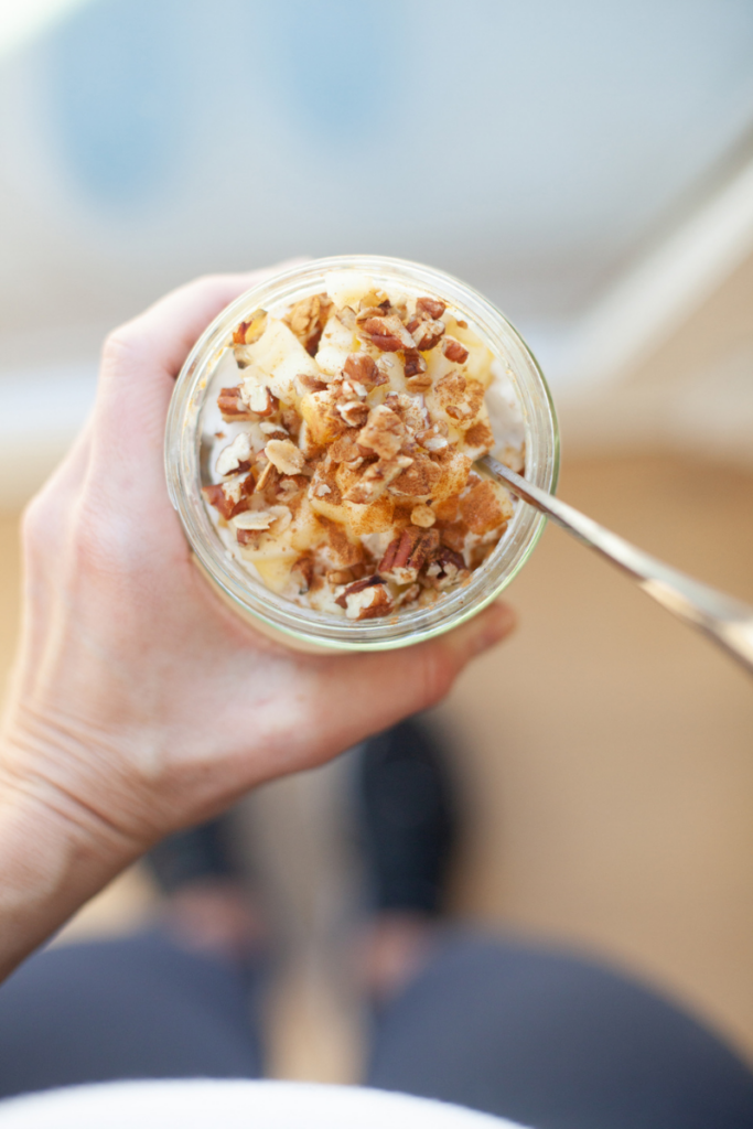 Don't miss out on this recipe for overnight pumpkin chia protein pudding. www.lillieeatsandtells.com