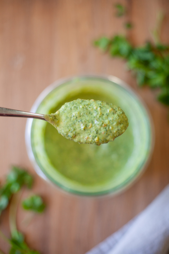 Check out the recipe for my macro-friendly Green Goddess dressing. www.lillieeatsandtells.com