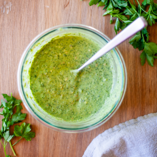 Don't miss this macro-friendly Green Goddess dressing. www.lillieeatsandtells.com