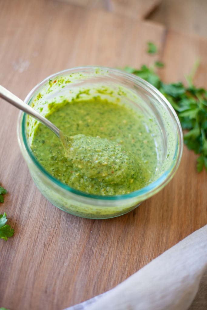 Try this macro-friendly Green Goddess dressing. www.lillieeatsandtells.com
