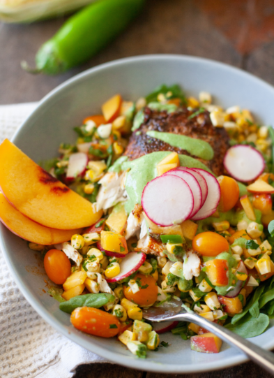 meet your macros with this salad www.lillieatsandtells.com