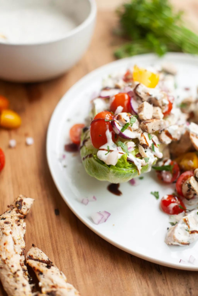 wedge salad www.lillieeatsandtells.com