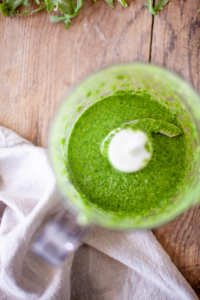 creamy dairy-free sauce www.lillieeatsandtells.com