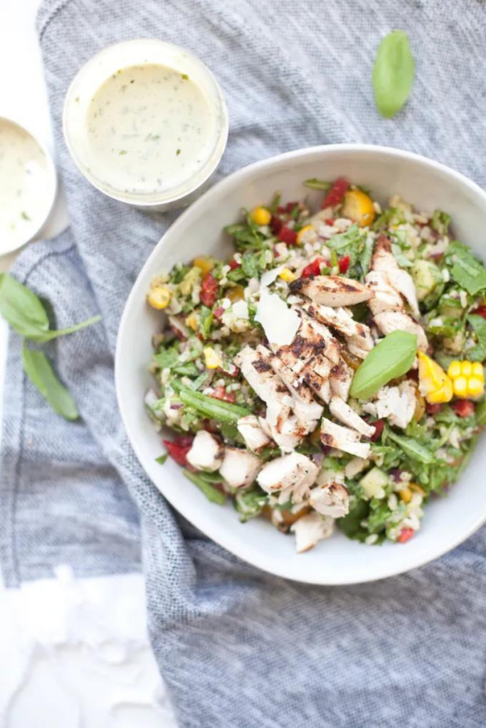 summer chop salad www.lillieeatsandtells.com