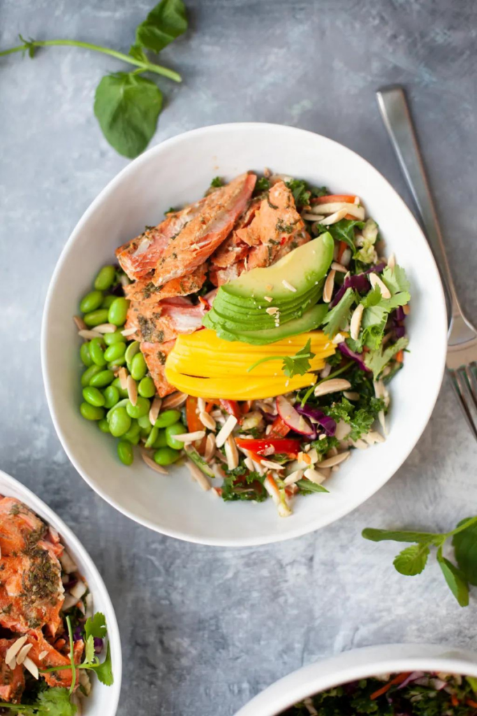 soy ginger salmon and Asian slaw www.lillieeatsandtells.com