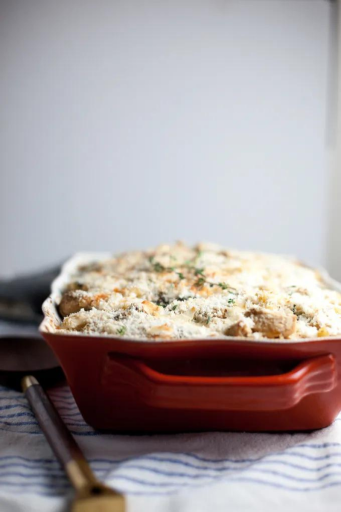 mushroom and thyme pasta bake www.lillieeatsandtells.com