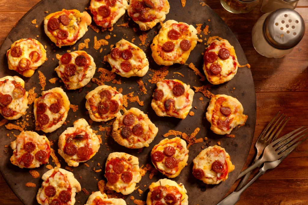 Low-Carb Pepperoni Pizza Bites