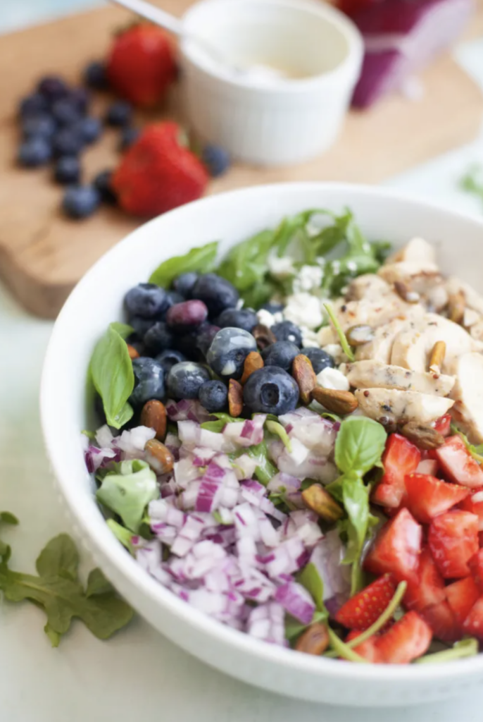 Berry and Goat Cheese Salad Lillieeatsandtells.com