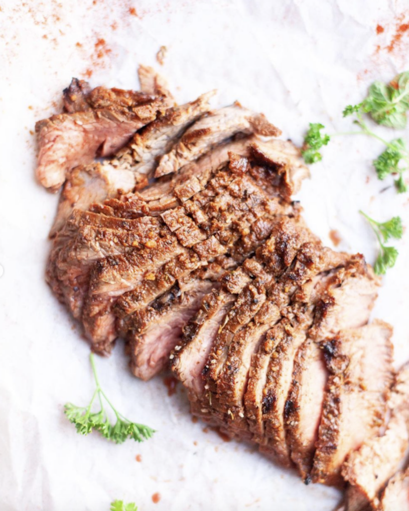 Easy, marinated sweet garlic spiced grilled lean-cut flank steak lillieeatsandtells.com