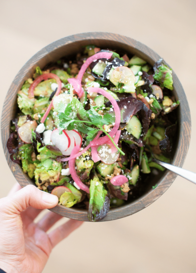 Fresh and Healthy Taco Salad Lillieeatsandtells.com