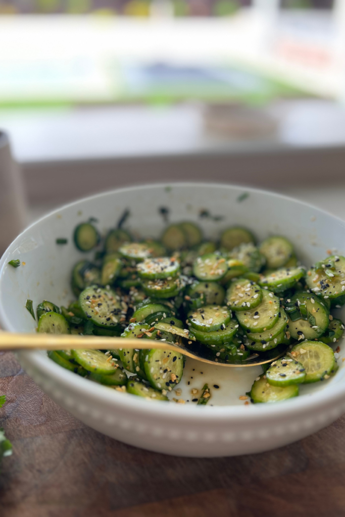 Alternate view of salad by lillieeatsandtells.com