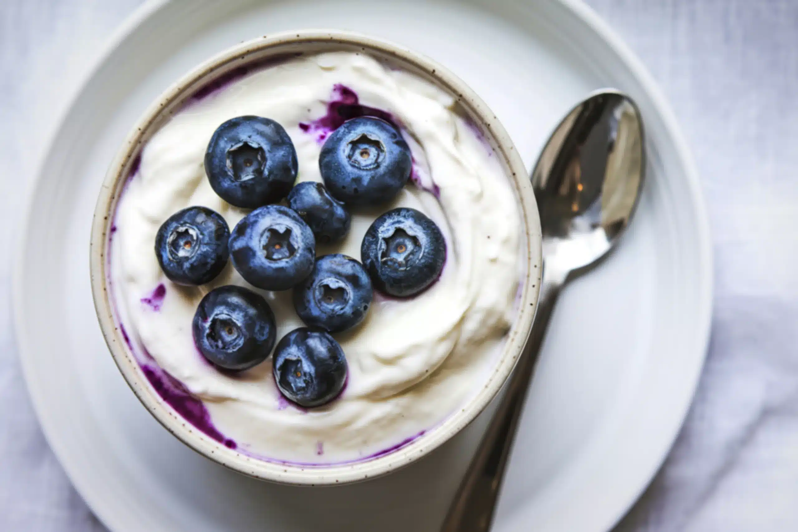 Macro-Friendly Breakfast Bowl - 7g Fat, 17g Carbs, 16g Protein and 195 Calories