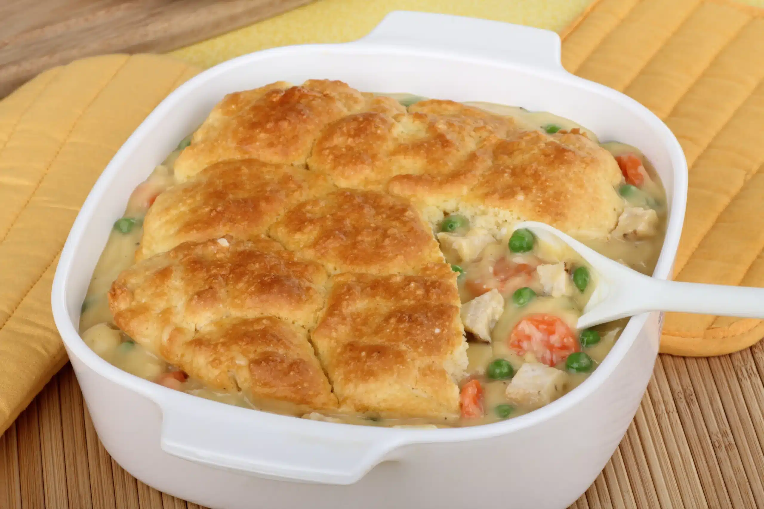 Slow Cooker Chicken Pot Pie - 6.5g Fat, 9g Carbs, 24g Protein and 194 Calories