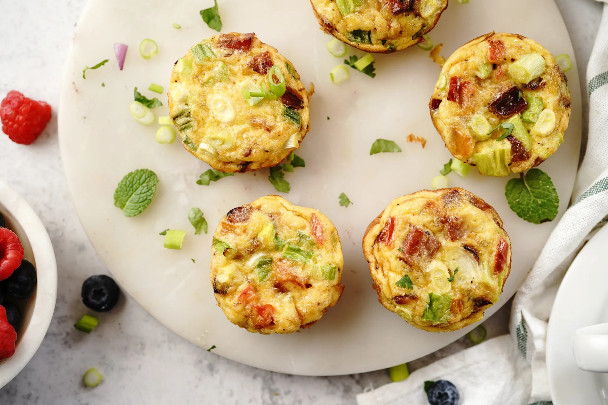 Easy Egg White Muffins - 0g Fat, 2g Carbs, 8g Protein and 45 Calories