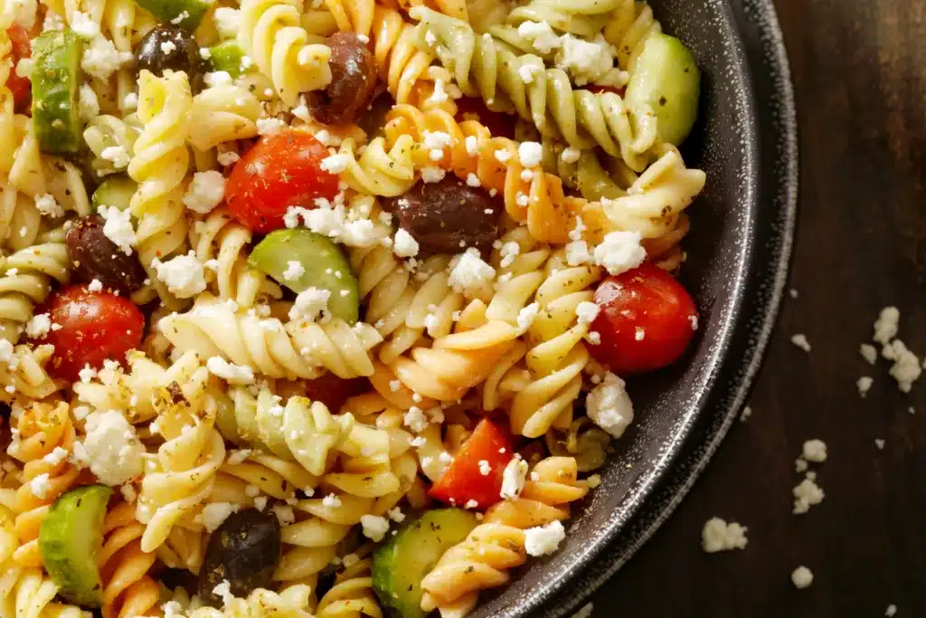 Easy Mediterranean Pasta Salad